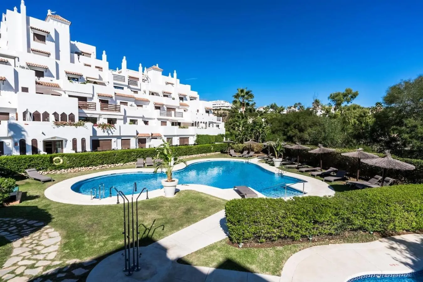 Heerlijke Prive Tuin In Golf Hills Estepona